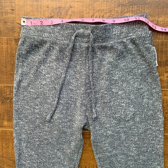 Gymshark Slounge High Waisted Knit Leggings in Grey Marl Size Small - Picture 10 of 13